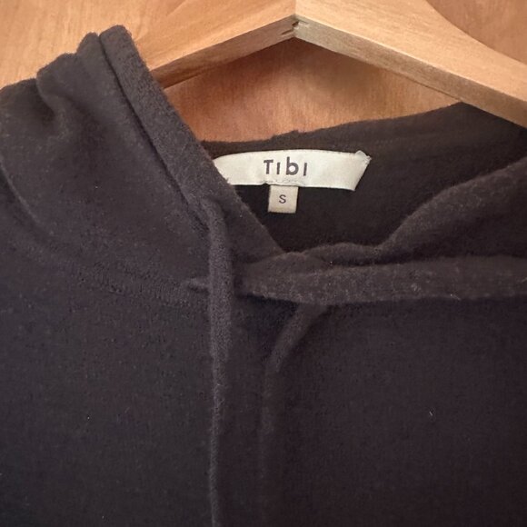 Tibi Skinlike Mercerized Wool Shrunken Hoodie - Picture 5 of 7
